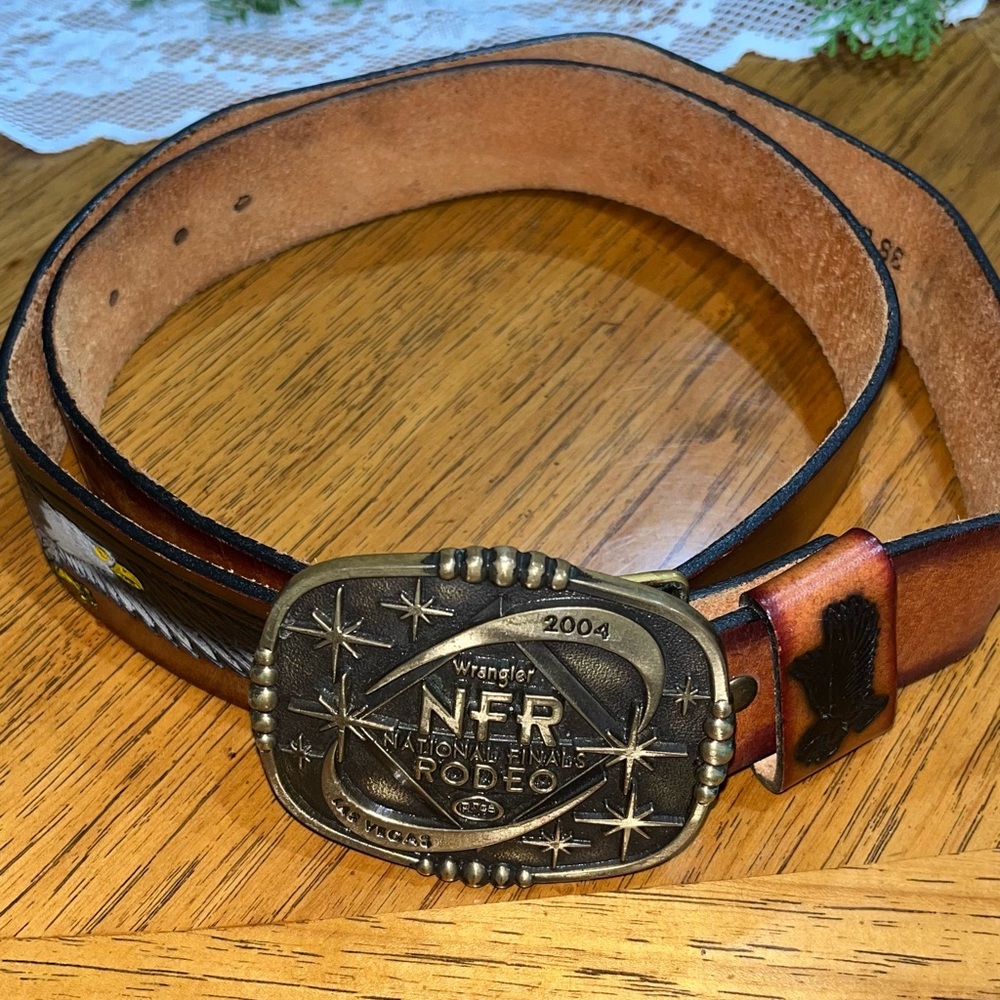Wrangler Brown Leather Belt with Decorative Buckle